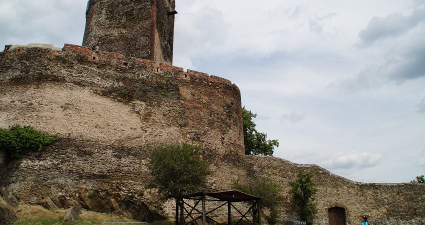 Zamek Bolków od południa